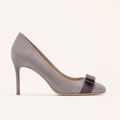 Faux suede bow pumps with round toe design